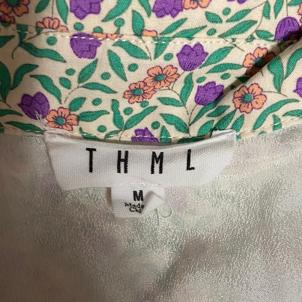 THML Floral women’s size medium  Dress adorable lined with slip NWOT - Picture 2 of 16